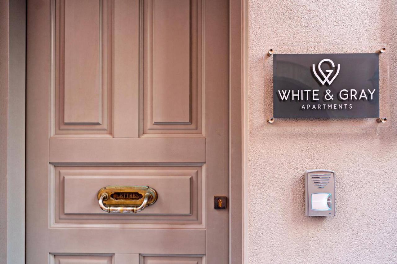 White&Gray Apartment 罗希姆诺 外观 照片